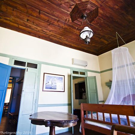 Hotel Karnayo Meyísti Zimmer foto