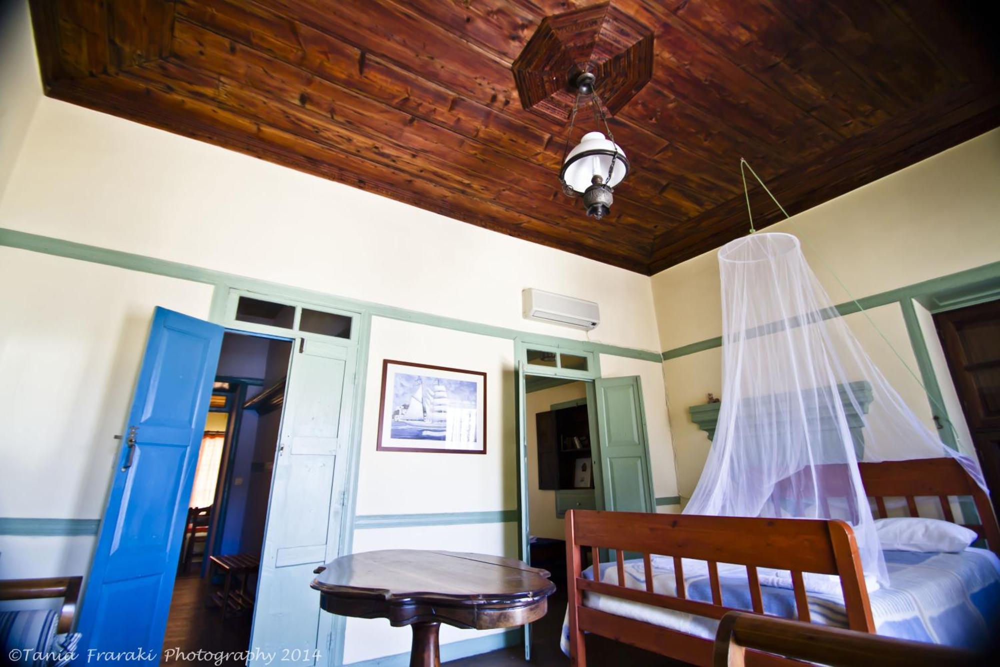 Hotel Karnayo Meyísti Zimmer foto